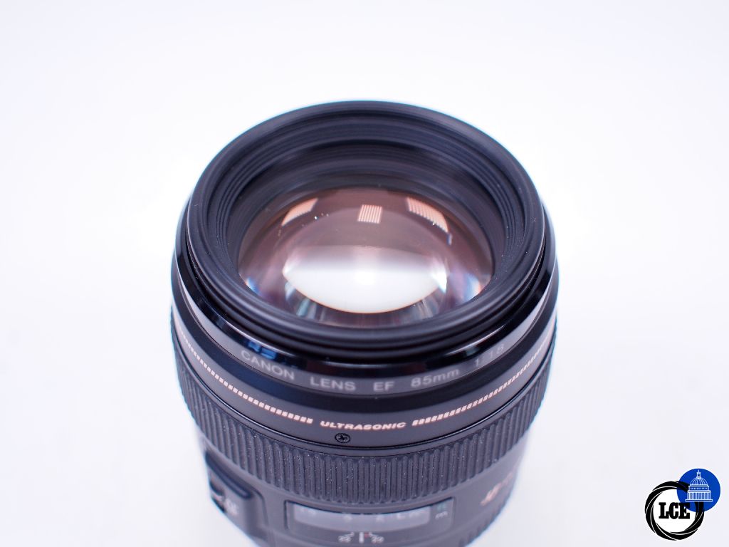 Canon EF 85mm F1.8 