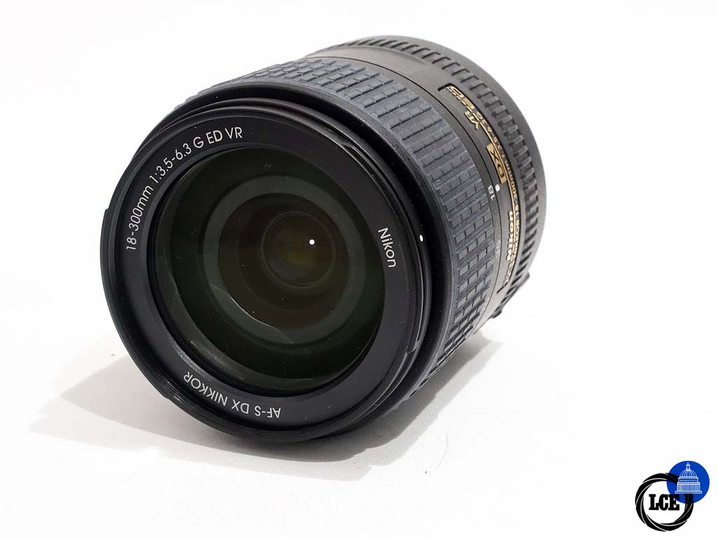 Nikon AF-S 18-300mm f3.5-6.3 G DX VR