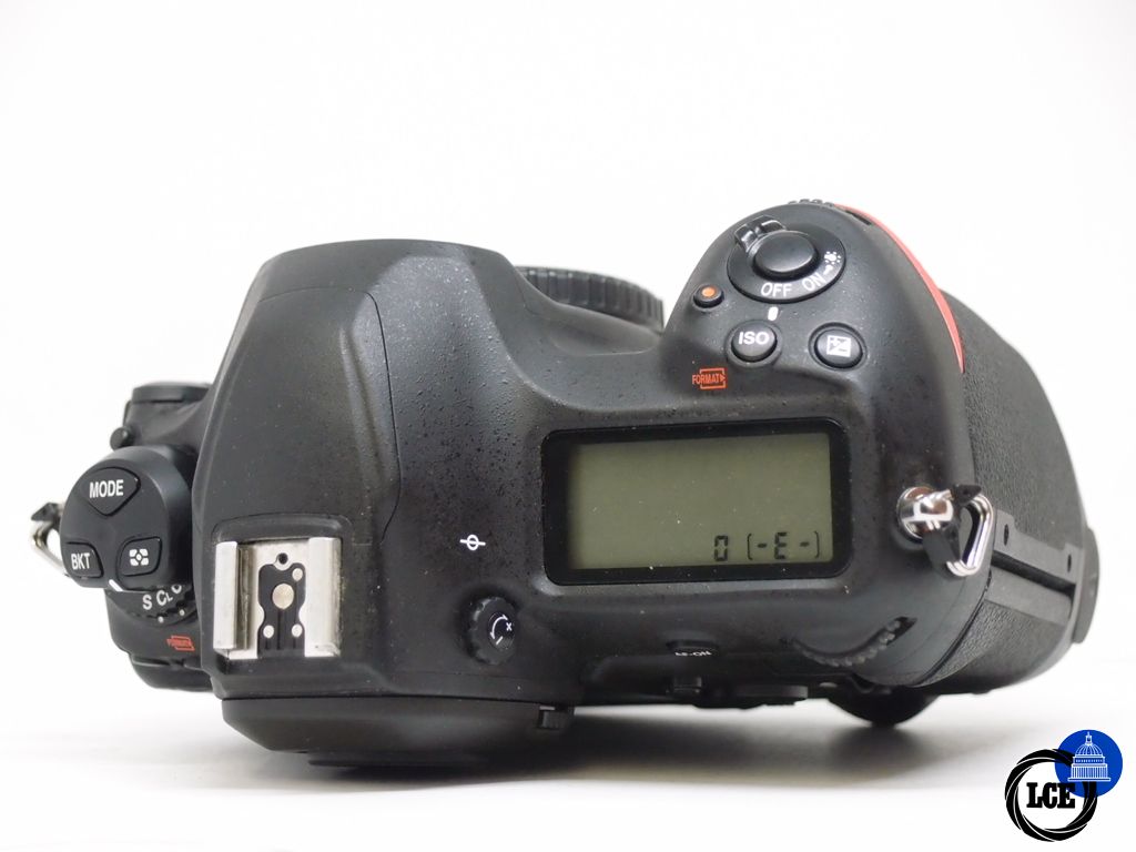 Nikon D6 Body boxed