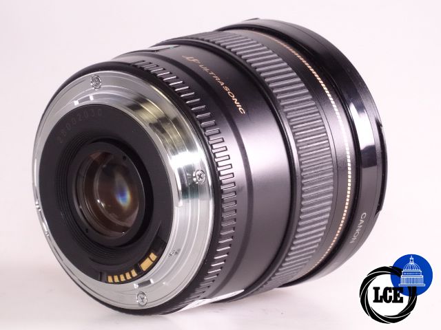 Canon EF 20mm f/2.8