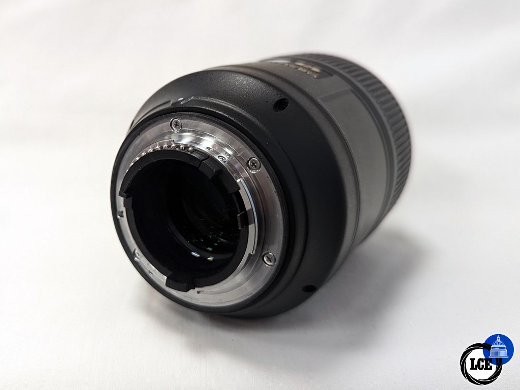 Nikon AF-S 105mm F2.8 Macro VR IF G ED N 