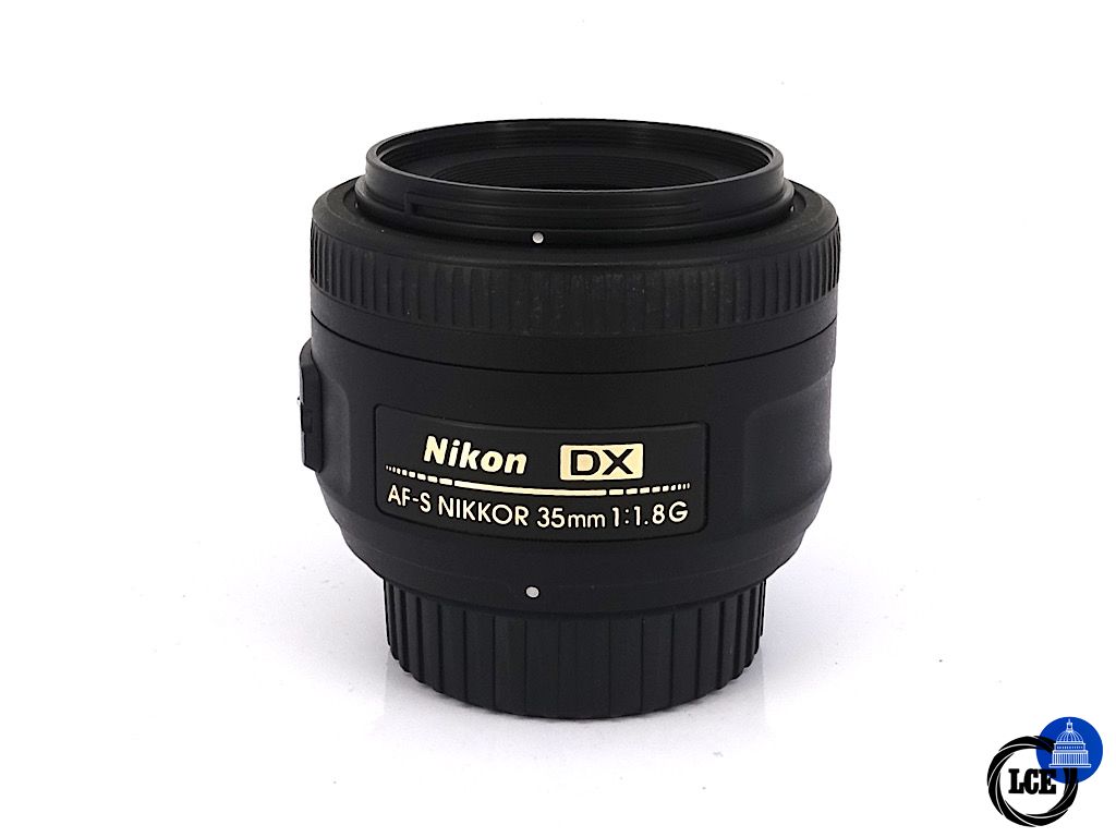 Nikon AF-S 35mm F1.8G DX | 4*