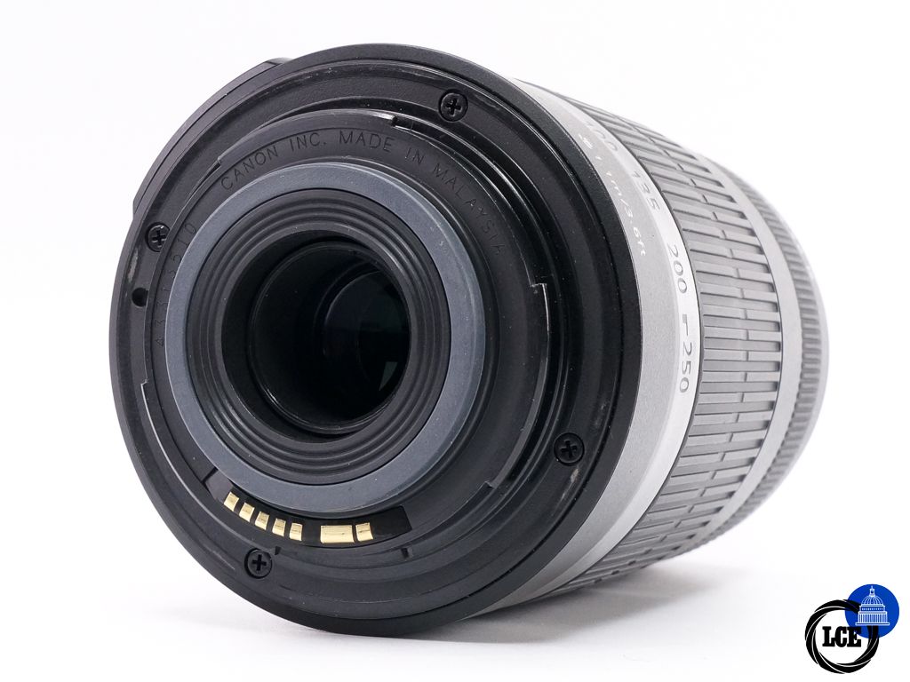 Canon EF-S 55-250mm F4-5.6 IS