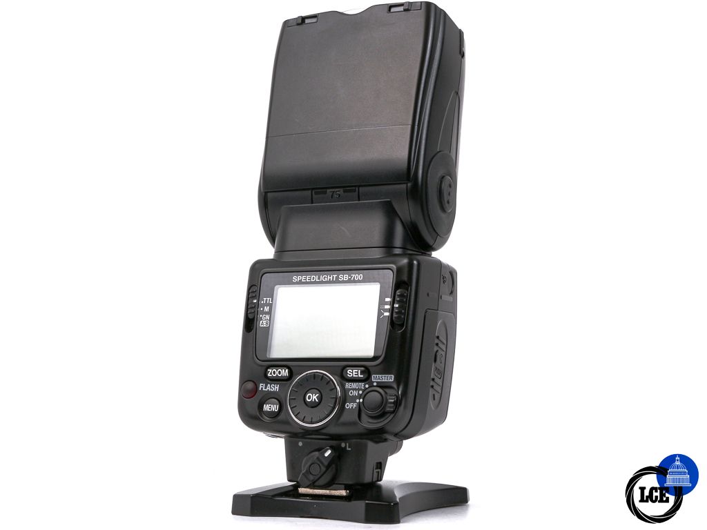 Nikon Speedlight SB-700