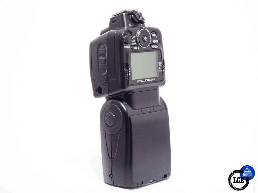 Nikon Speedlight SB-700