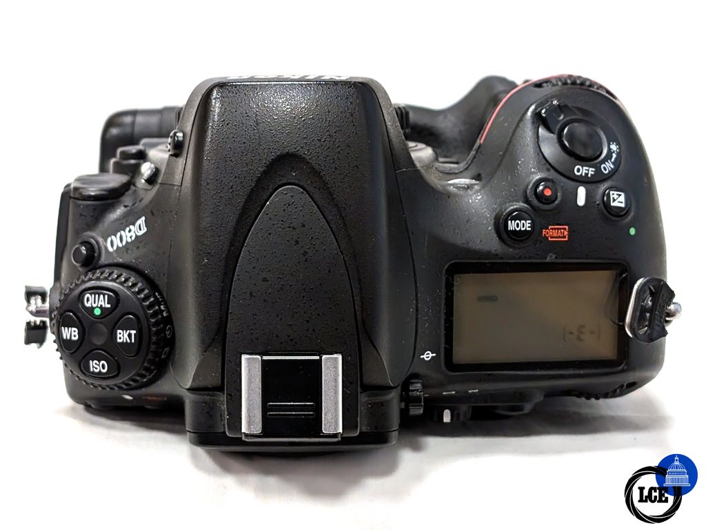 Nikon D800 + MB-D12 Grip