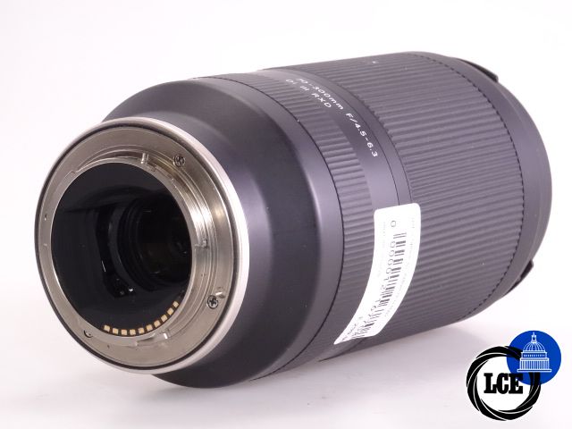 Tamron 70-300mm f/4.5-6.3 DI III RXD - E Mount