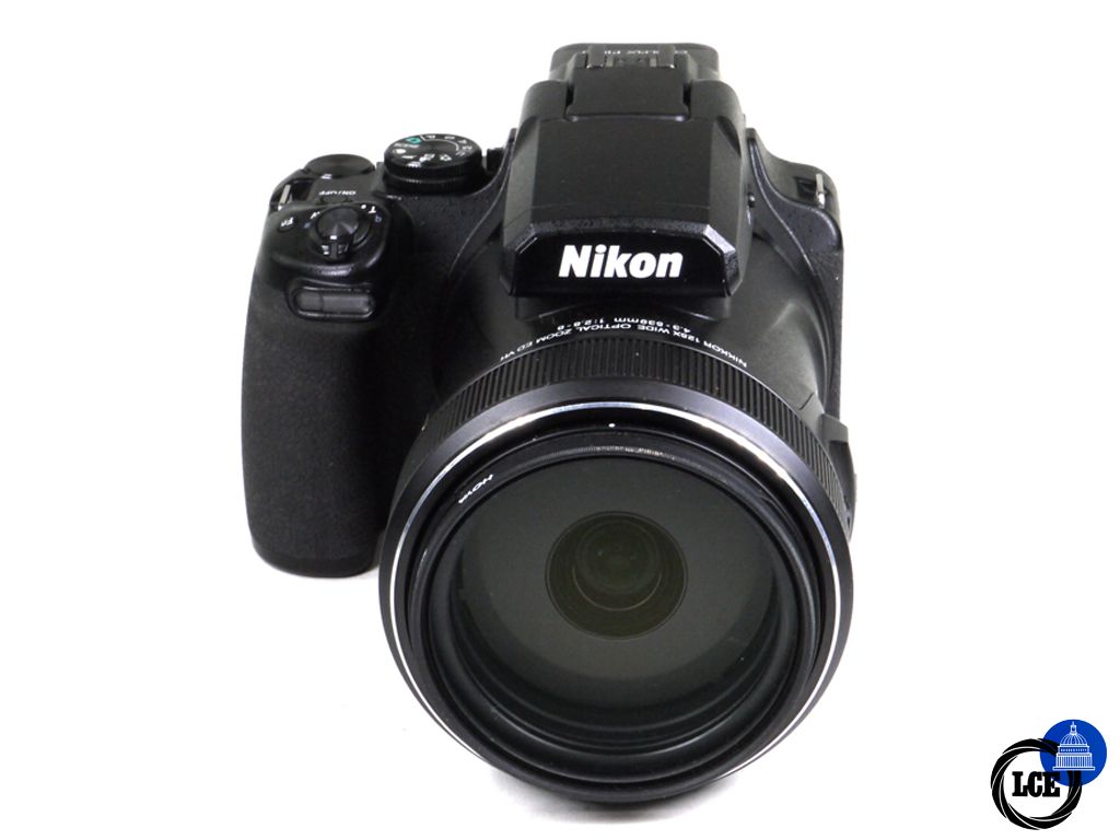 Nikon Coolpix P1000 Bridge - 24-3000mm (125x Optical Zoom)