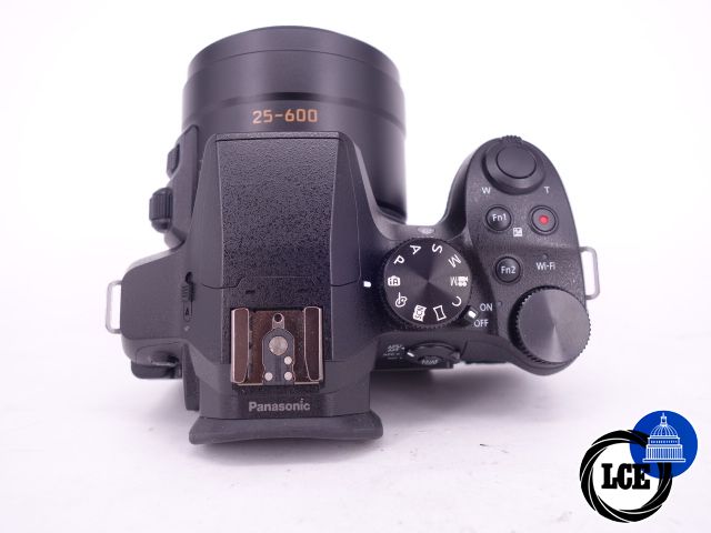 Panasonic LUMIX FZ330