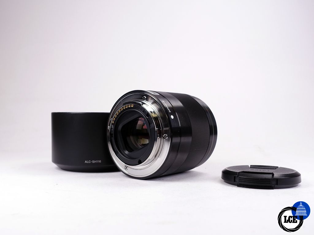 Sony E 50mm f/1.8 OSS