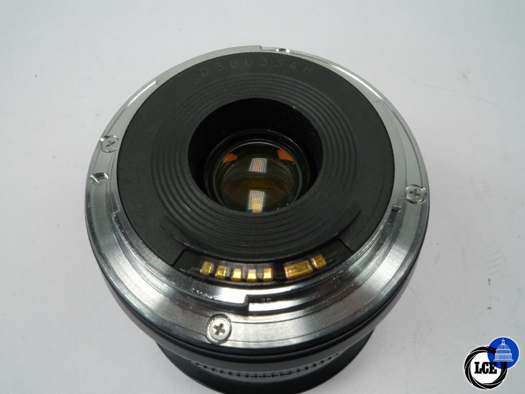 Canon EF 20-35mm f3.5-4.5