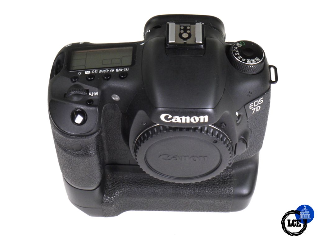 Canon EOS 7D + BG-E7 Battery Grip