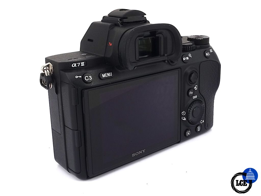 Sony A7 III Body, Very Low Shutter Count | 4*