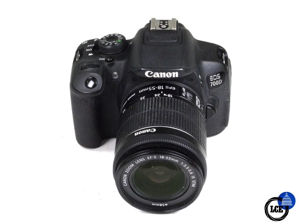 Canon EOS 700D + 18-55mm F3.5-5.6 IS STM