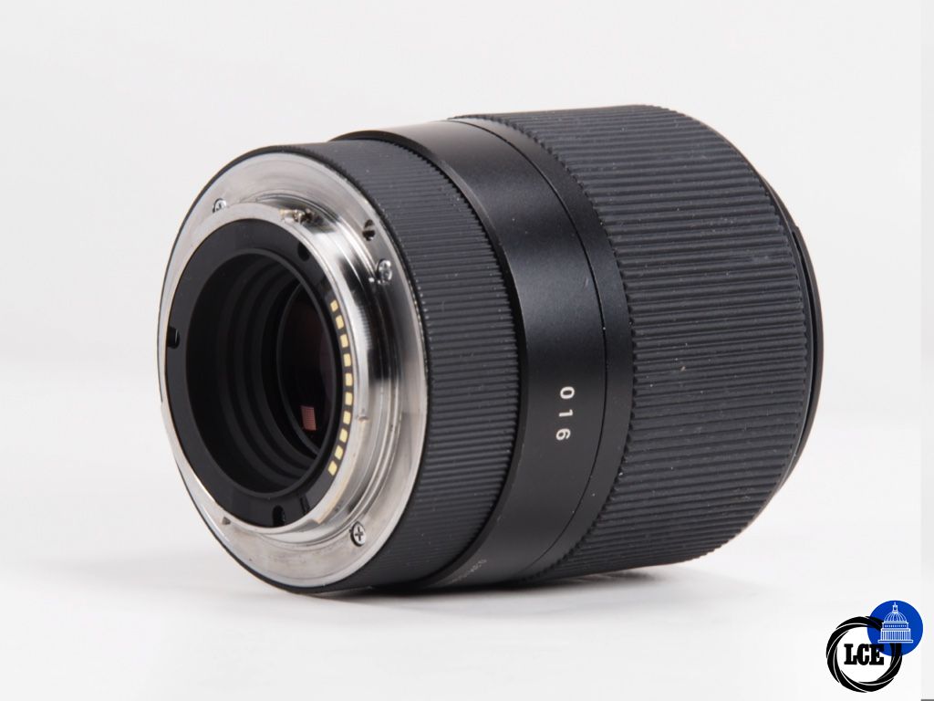 Sigma 30mm F1.4 DC DN Sony E