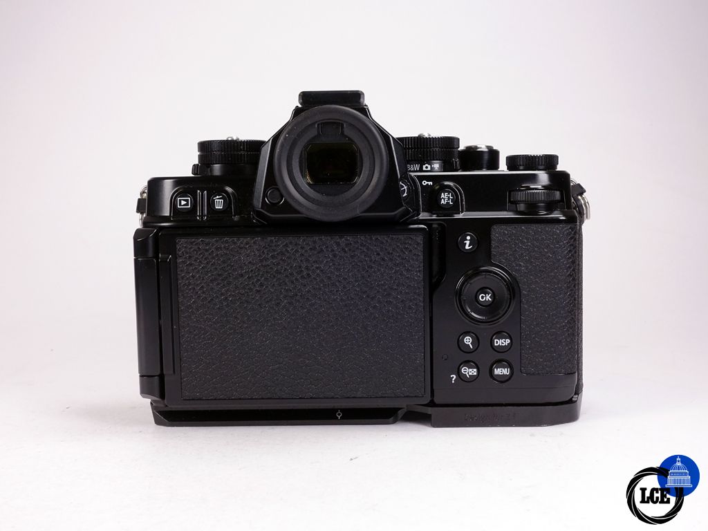 Nikon ZF Body + Grip