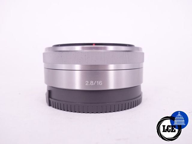 Sony 16mm F2.8