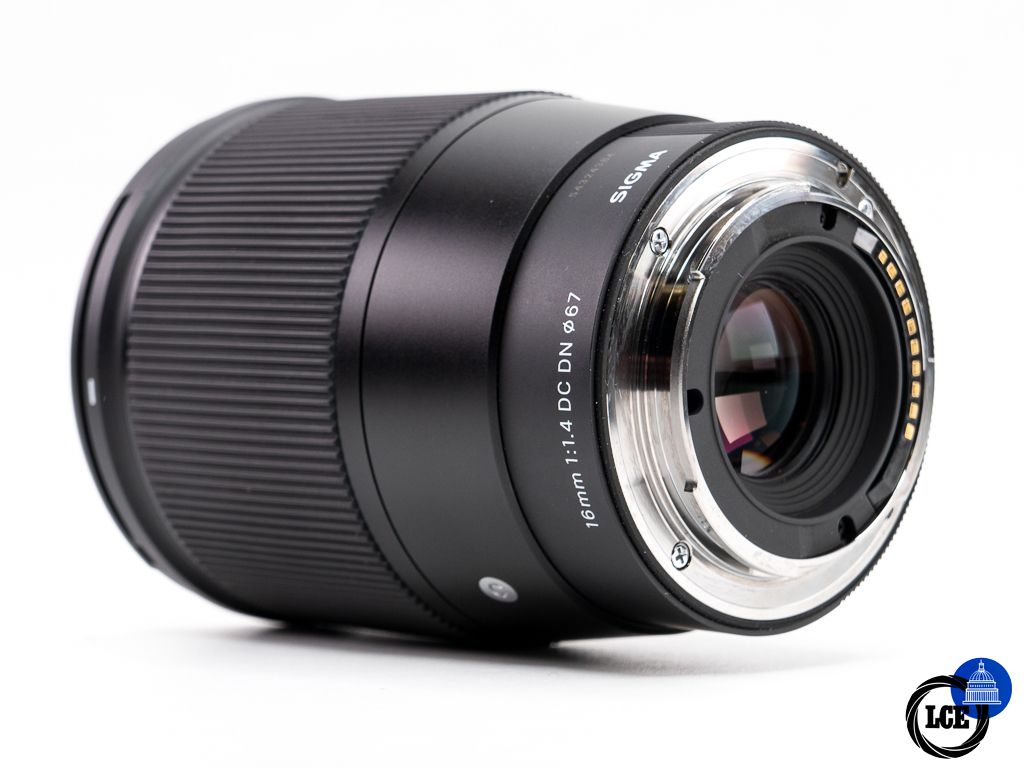 Sigma 16mm F1.4 DC DN ART