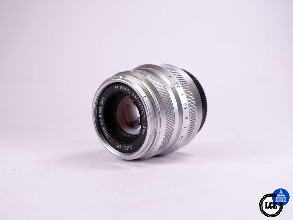 FujiFilm 35mm F2 R WR Silver