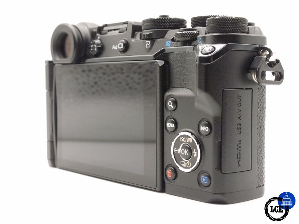 Olympus Pen F Black body