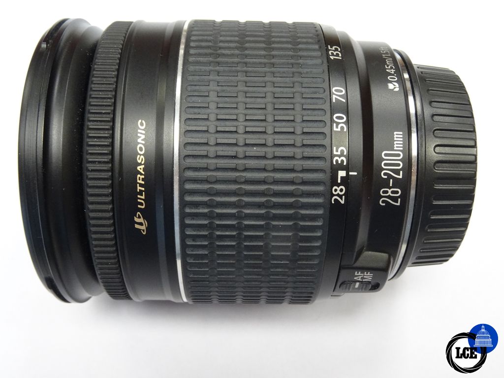 Canon EF 28-200mm f3.5-5.6 USM