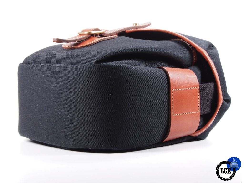 Billingham Hadley Digital (Black & Tan)