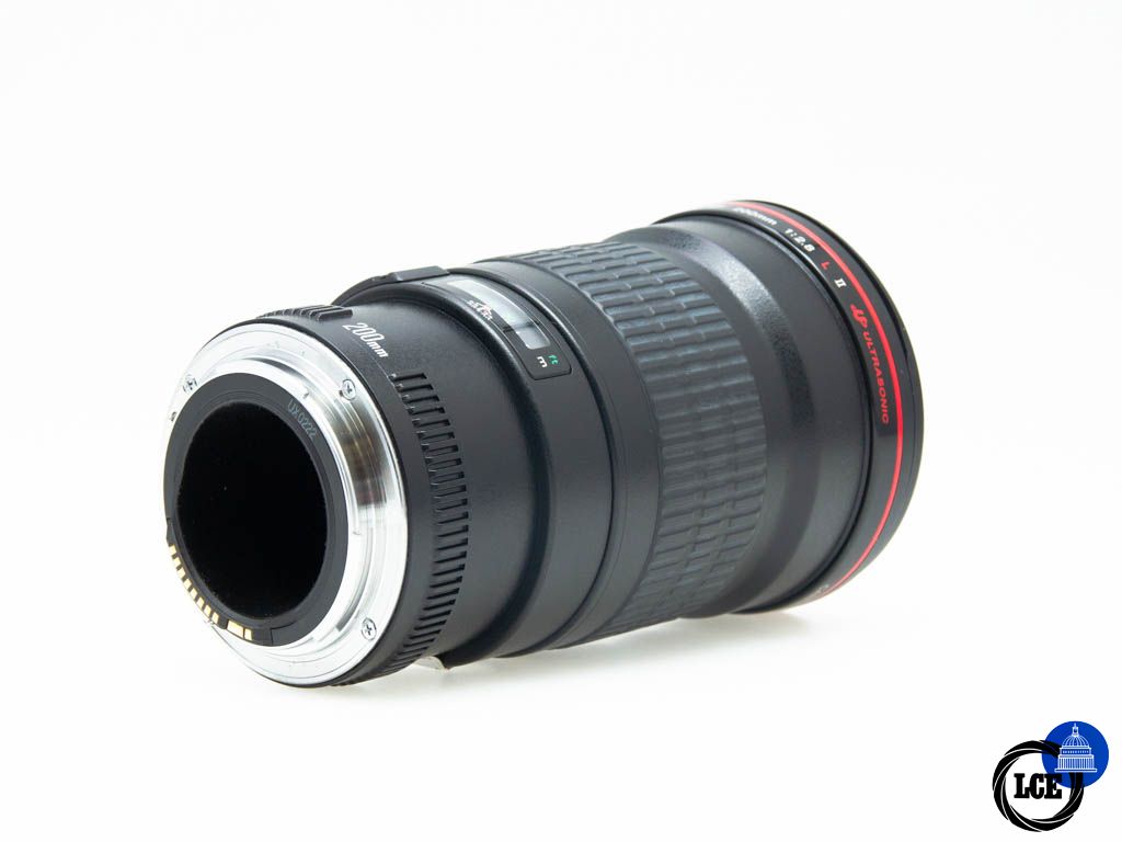 Canon EF 200mm f/2.8L II USM