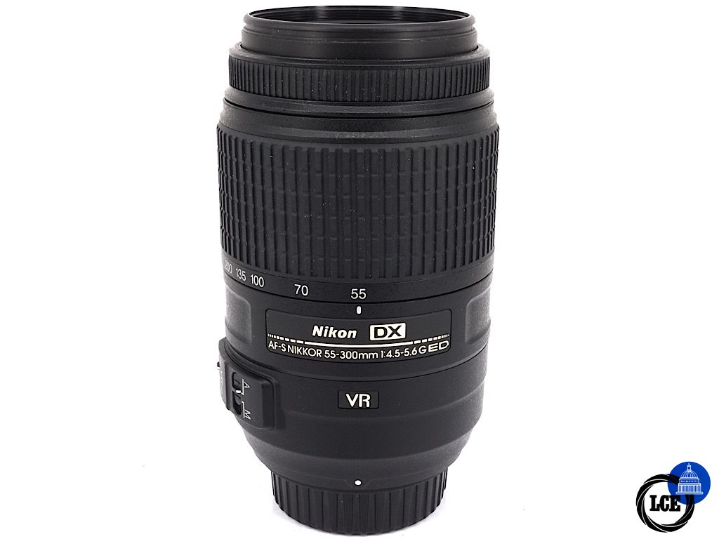 Nikon AF-S 55-300mm F4.5-5.6 DX VR | 4*