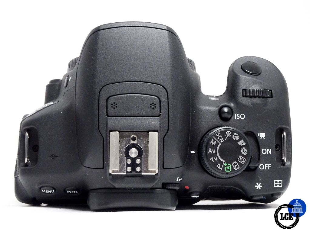 Canon EOS 700D