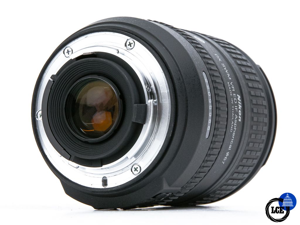 Nikon AF-S 16-85mm f3.5-5.6 G ED VR DX