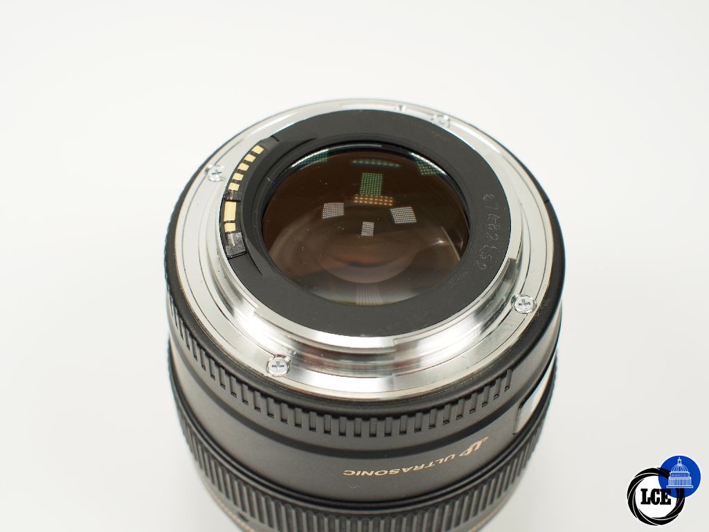 Canon EF 85mm f1.8 USM