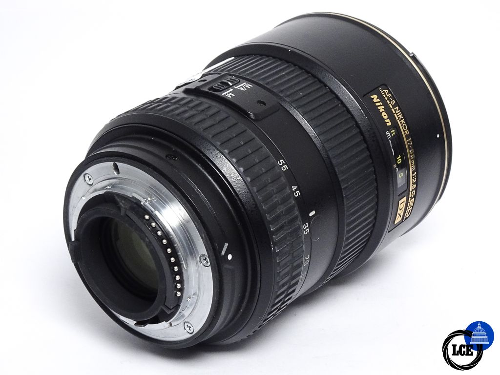 Nikon 17-55mm f/2.8G IF-ED AF-S DX