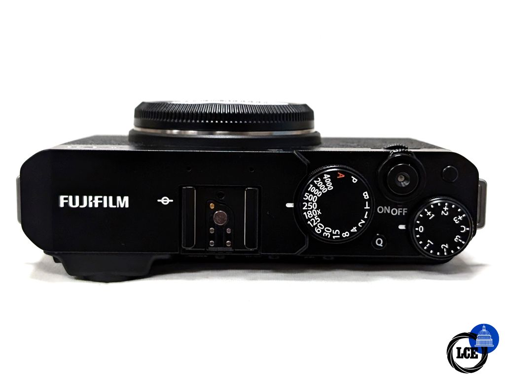 FujiFilm X-E4 Body - Black