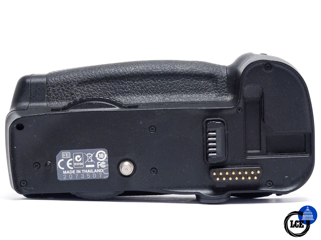 Nikon MB-D14 Battery Grip