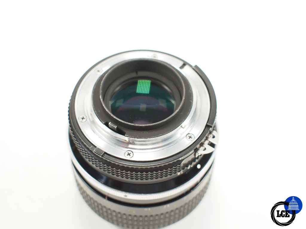 Nikon AI 85mm F1.8