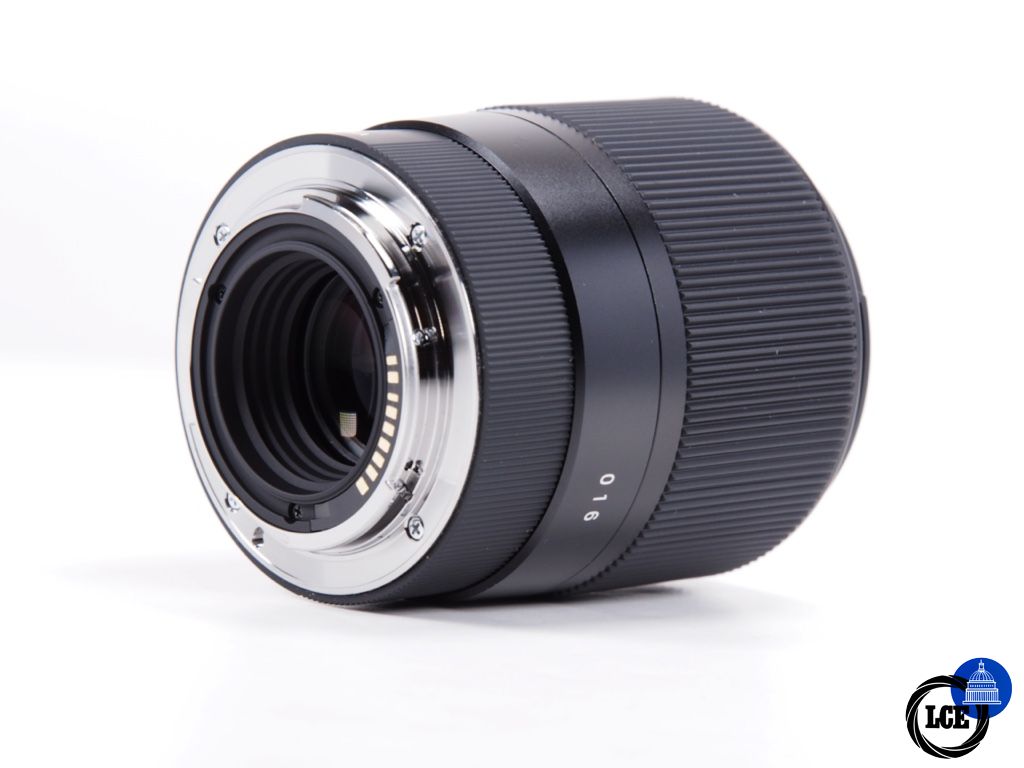 Sigma 30mm F1.4 DC DN Canon M