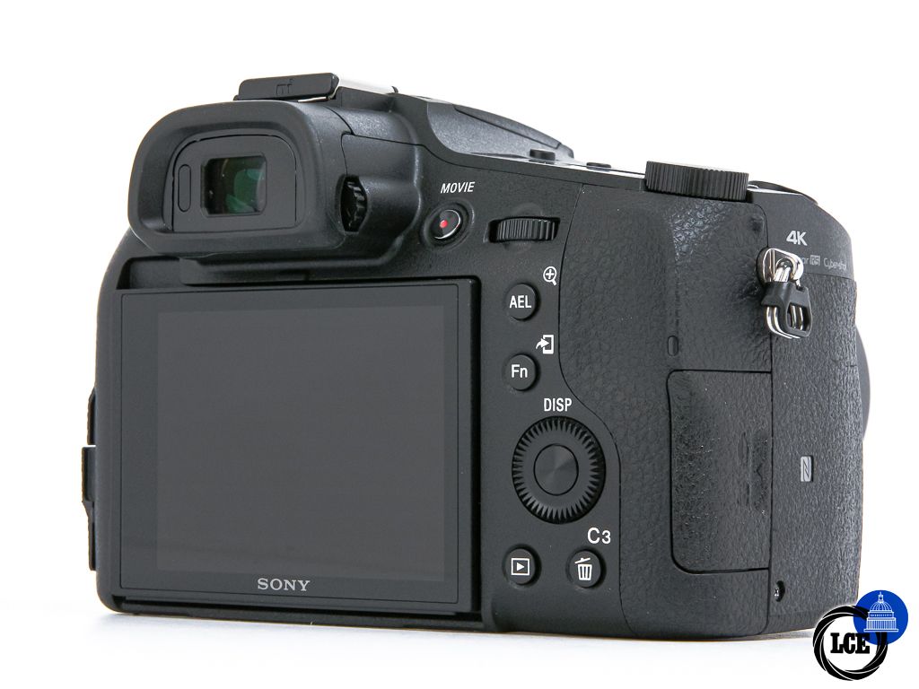 Sony Cyber-shot RX10 IV