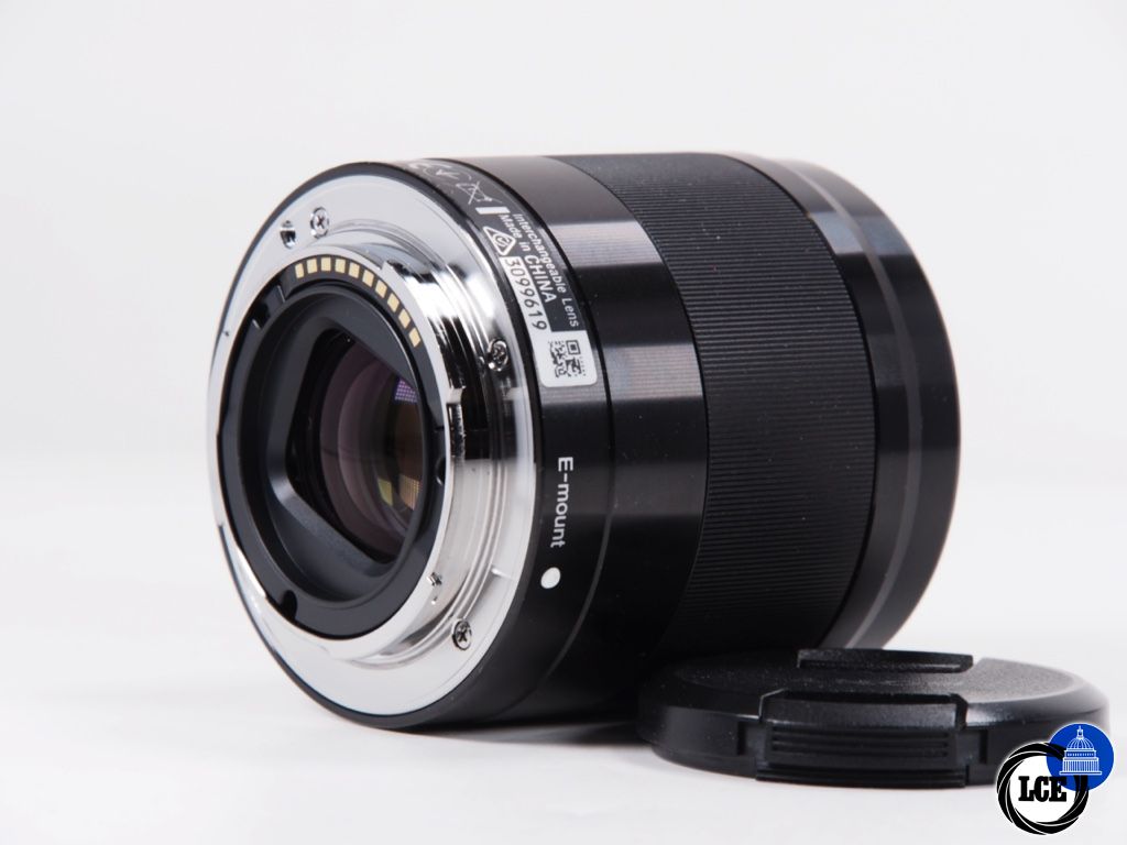 Sony E 50mm F1.8 OSS