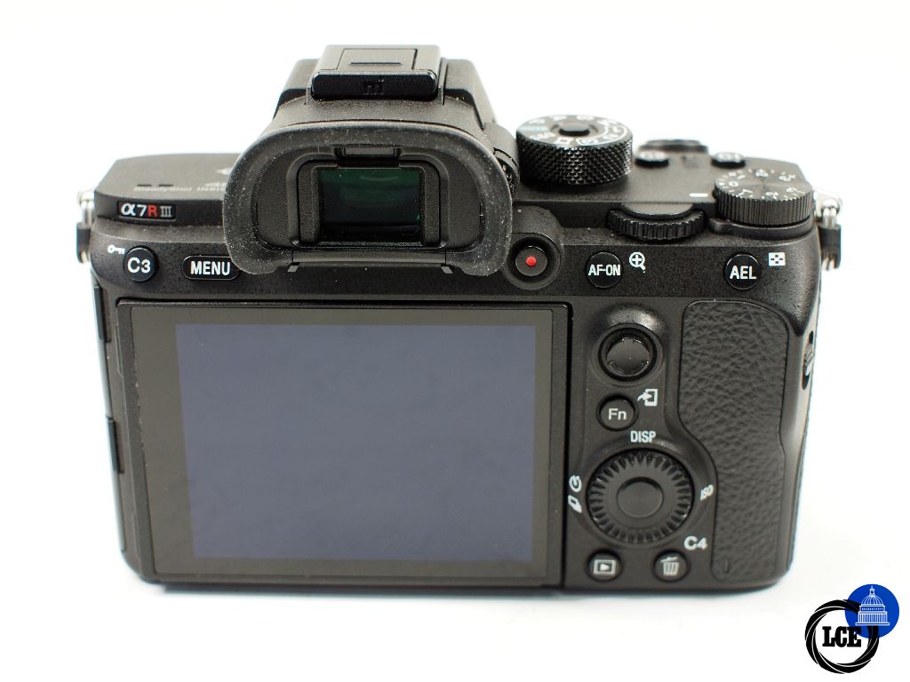 Sony A7R III Body less than 15k shutter count