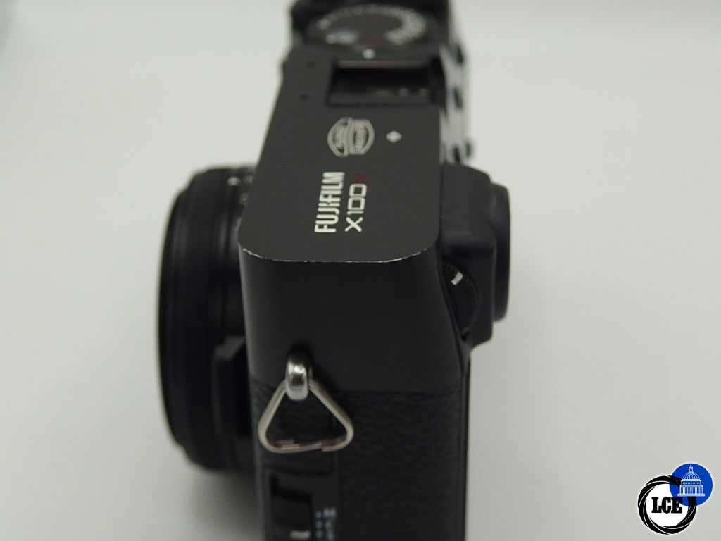 FujiFilm X100V Black