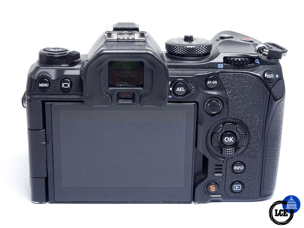 Olympus OM-1 Body