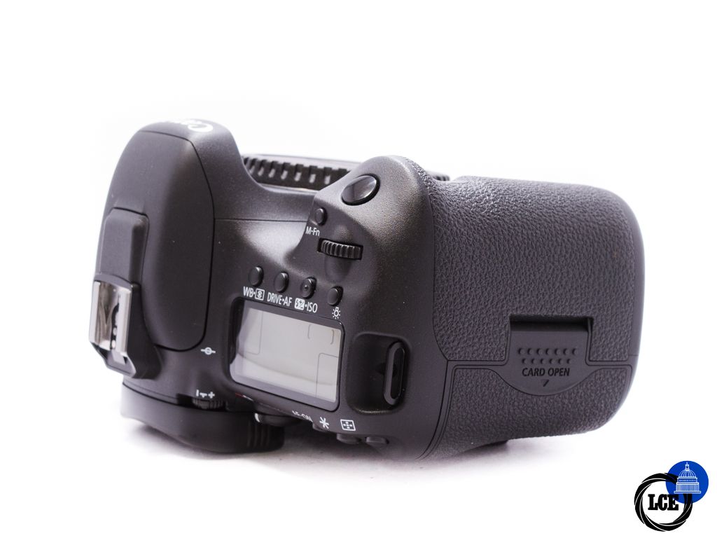 Canon EOS 7D II Body *Low shutter count*