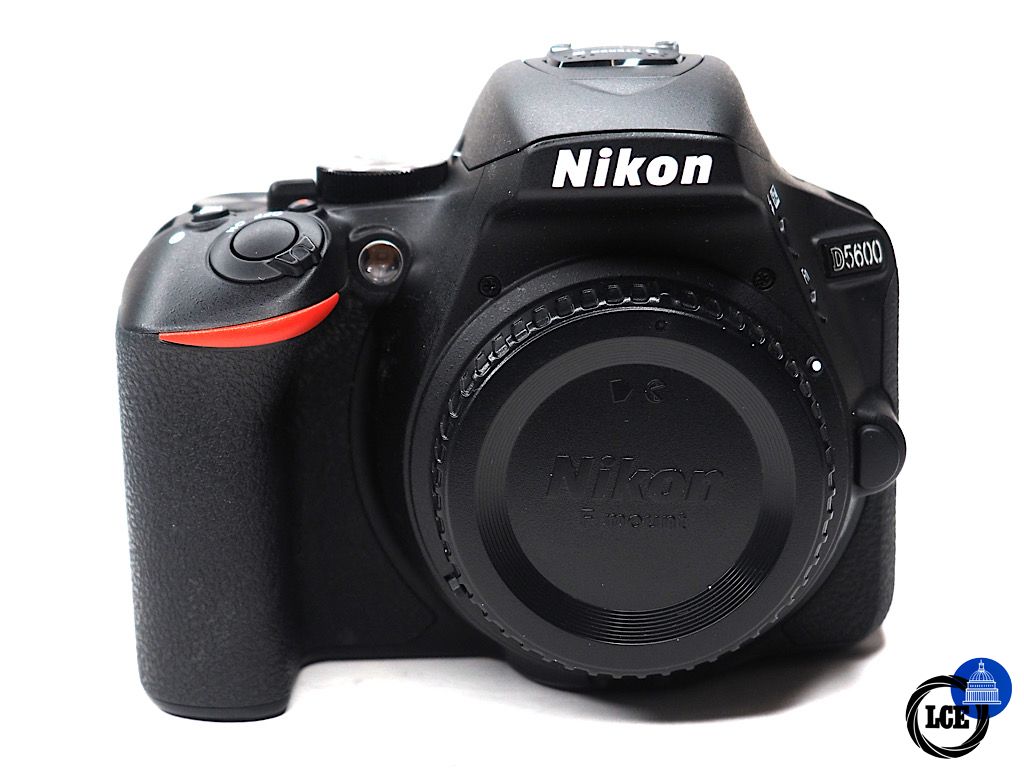 Nikon D5600 Body