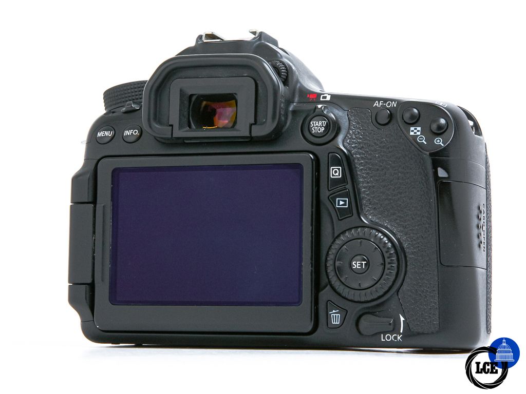 Canon EOS 70D + 18-55mm IS **19k Shutter Count**