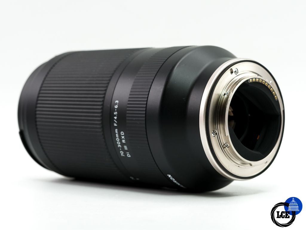 Tamron 70-300mm F4.5-6.3 Di III RXD