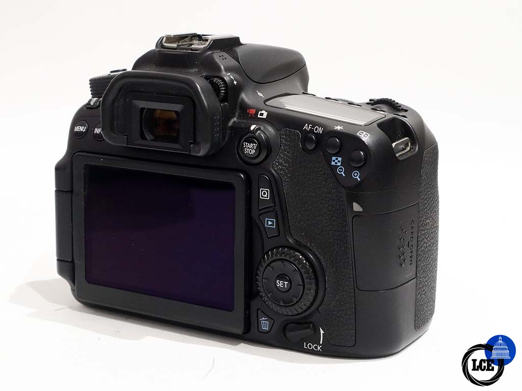 Canon EOS 70D + 18-55mm IS STM