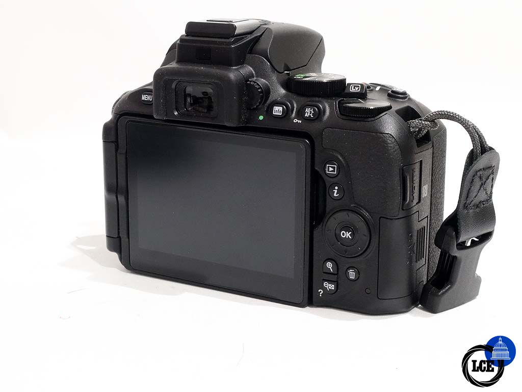 Nikon D5600 Body