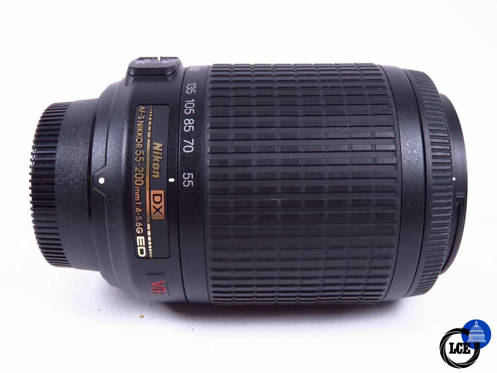 Nikon 55-200mm f4-5.6 DX VR ED AFS