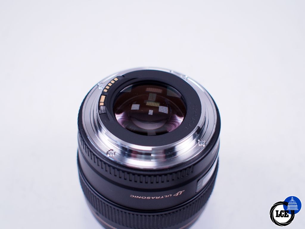 Canon EF 85mm F1.8 