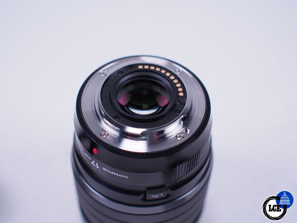 Olympus 17mm F1.2 Pro 